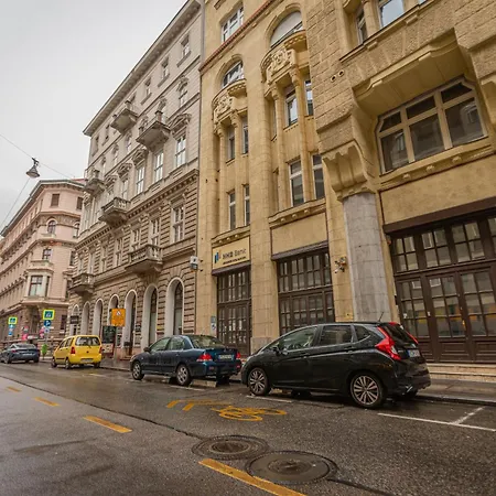 Jackquaters Silver Appartement Boedapest