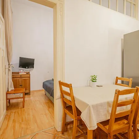 Appartement Jackquaters Silver *