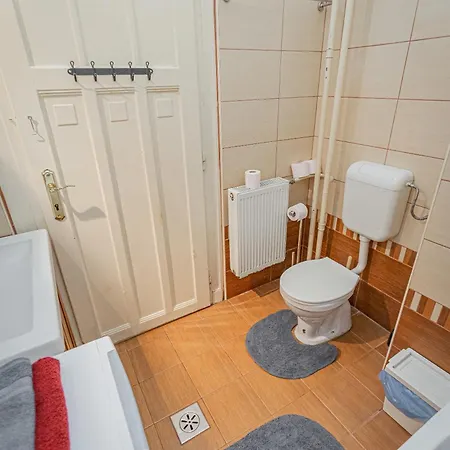 Jackquaters Silver Boedapest